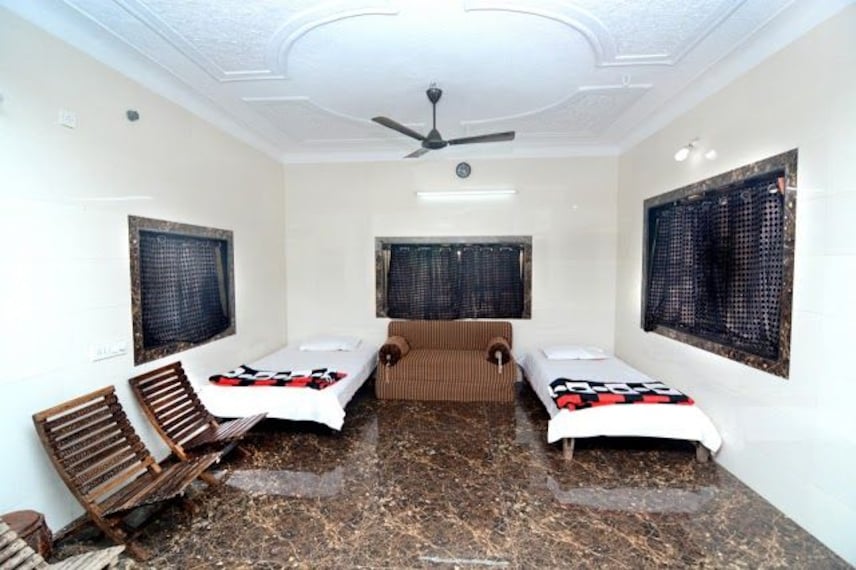 New Sea Rock Restaurant-5